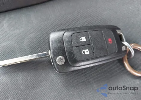 2015 Chevrolet Trax 1Ls z USA, uszkodzony, nr VIN KL7CJKSB7FB078919